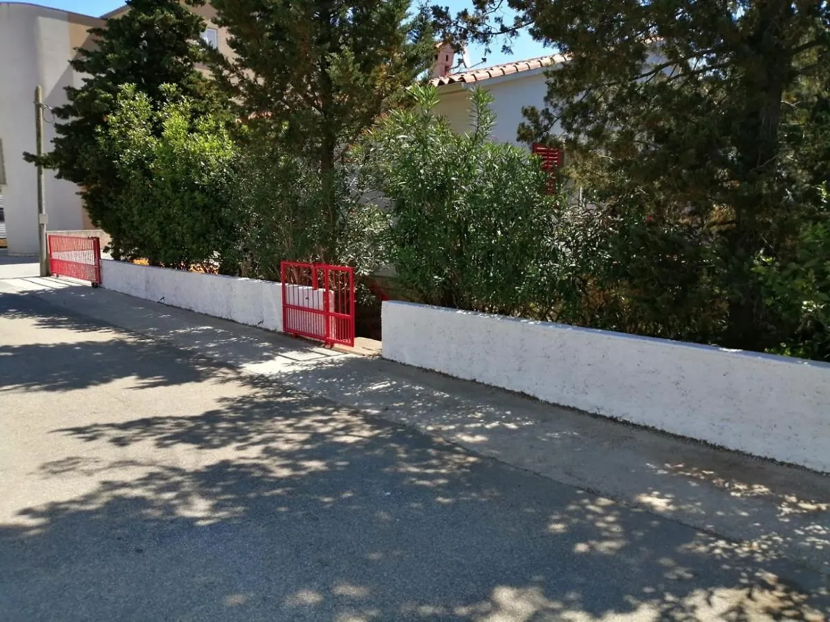 House Fras With Two Apartments Premantura