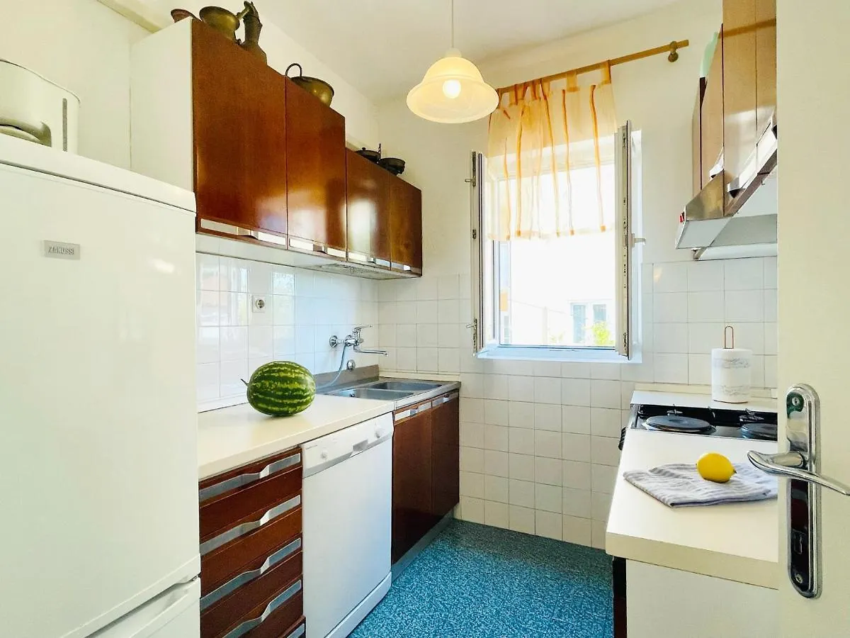 House Fras With Two Apartments Premantura