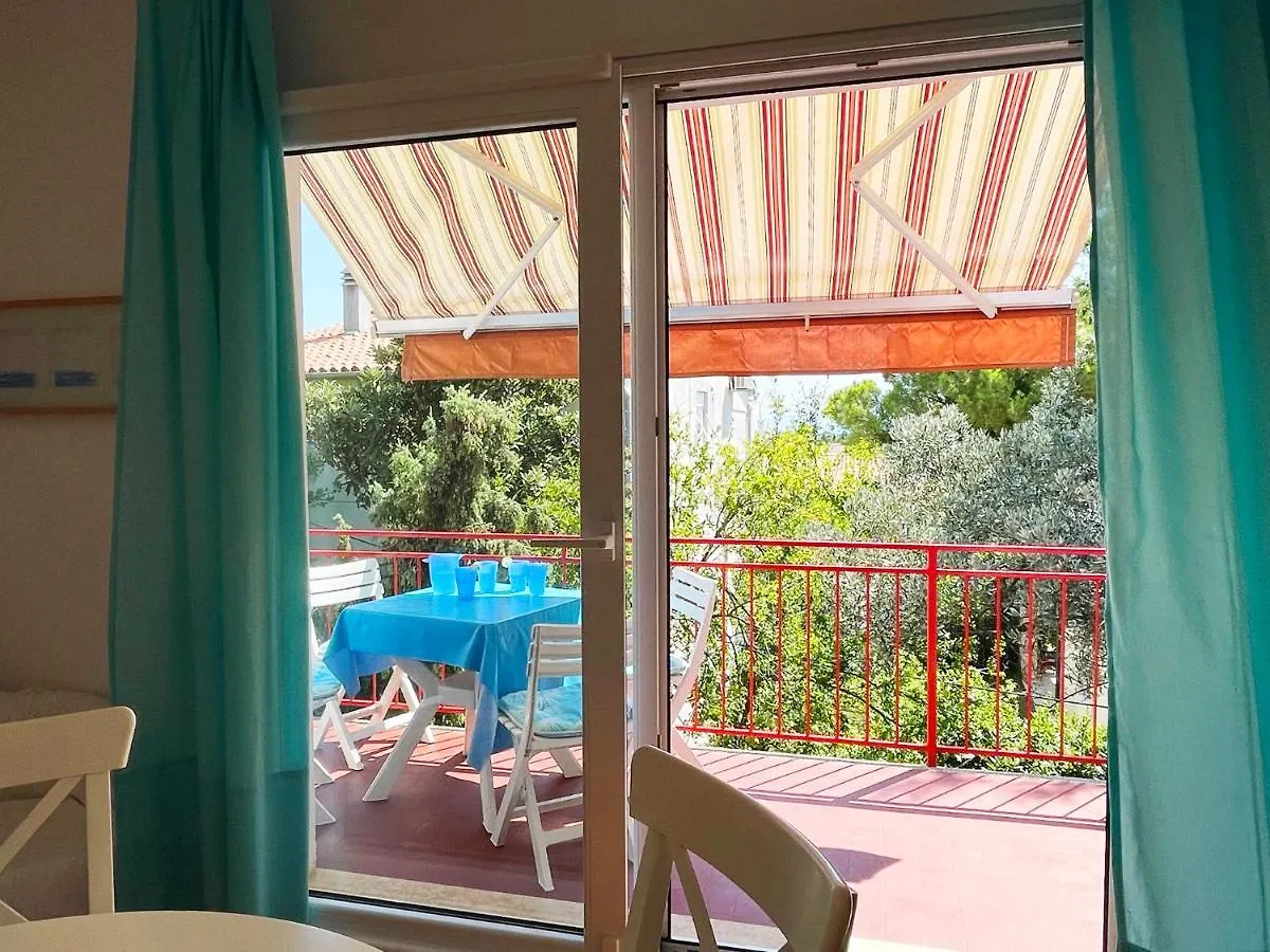 House Fras With Two Apartments Premantura 0*,
