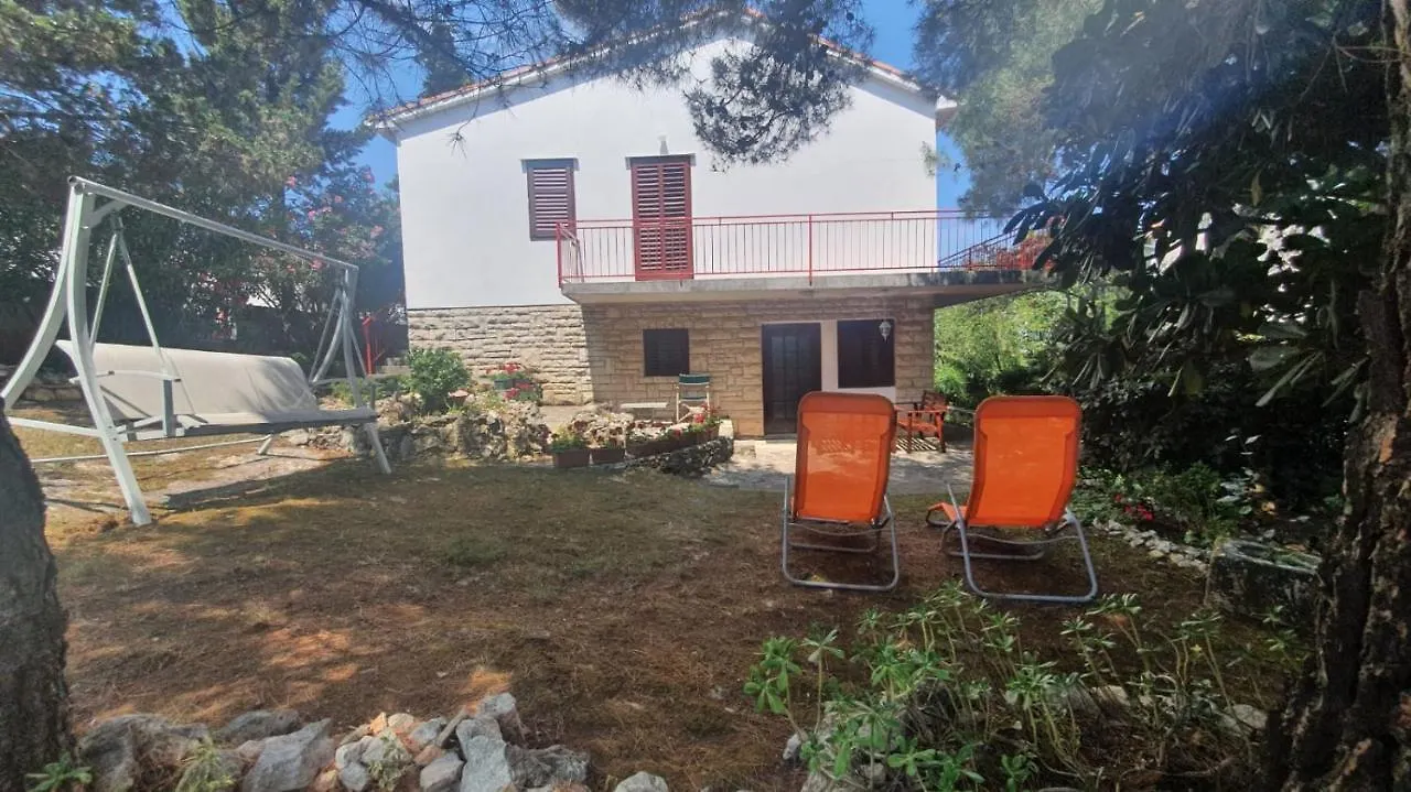House Fras With Two Apartments Premantura